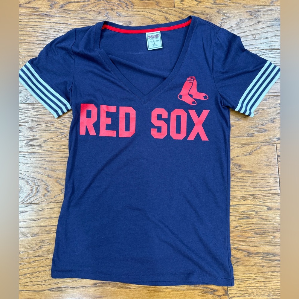 Women’s Victorias Secret Pink Boston Red Sox Shirt